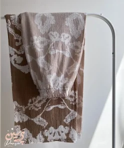 ویژگی‌های پارچه کاملس شلوار زنانه طرحدار