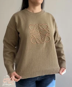 بافت زنانه گلدوزی لوئوه تنخور کامل با لگ کبریتی مخمل از فروشگاه پرسین