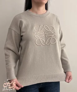 بافت زنانه لووه فری سایز تنخور از بغل مناسب استایل روزمره و دانشگاه