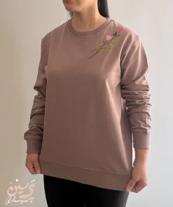 دورس زنانه گلدوزی دو نخ سرمه‌ای روی مدل – مناسب استفاده روزمره و دورهمی